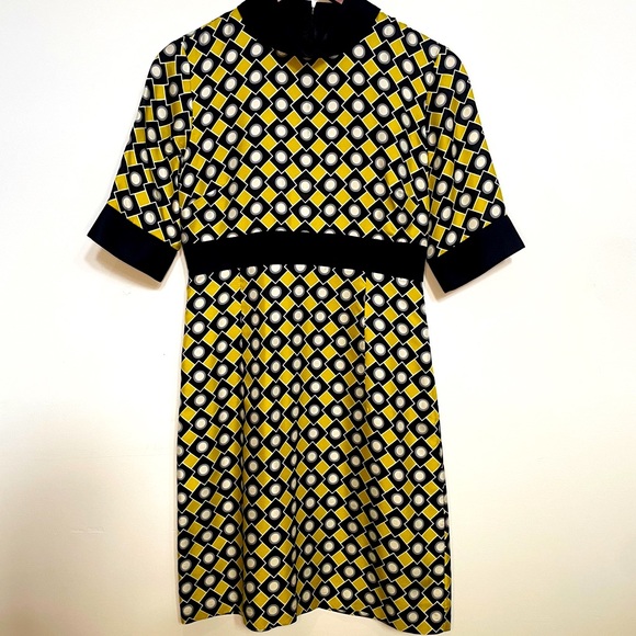 Milly of New York Dresses & Skirts - Vintage MILLY of New York Yellow/Green & Black Geometric Silk Mini Dress Size 2